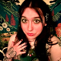 Tally Wyte photo