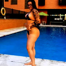 Dani photo