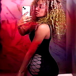 Goldencurls3 photo