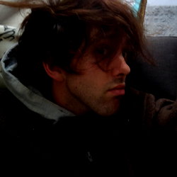 Joseph Holmes photo