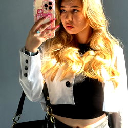 𝙺𝚒𝚛𝚊 photo