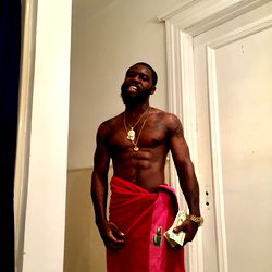 callme_shaqfromda6ix photo