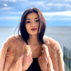 Julia Ember💋 photo