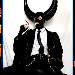 𝖆𝖑𝖑 𝖍𝖚𝖗𝖙𝖘 photo