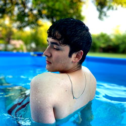 Miky Alarcon photo