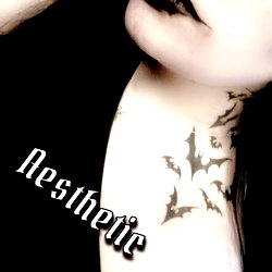 Hellohugetits photo