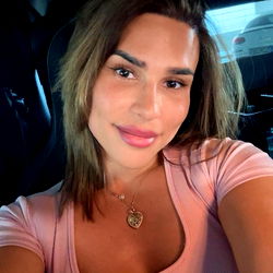 SarahmillionTs photo