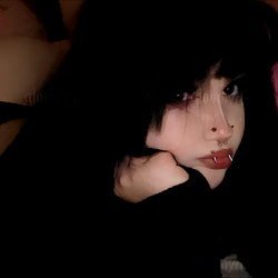 Dia 🦇 - Your Thick Gothic Model