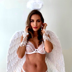 Natalieastak photo