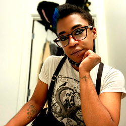 Indigo Fatale 🌈 photo