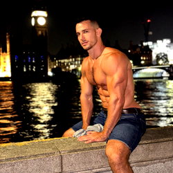 Str8 guys hunter photo