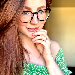 Cinnamon's Exclusive OnlyFans Catalogue
