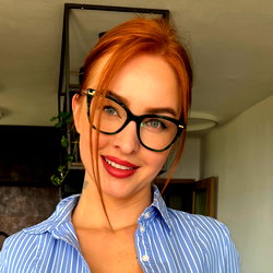 𝐒𝐜𝐚𝐫𝐥𝐞𝐭 | 𝐑𝐞𝐝𝐡𝐞𝐚𝐝 𝐃𝐫𝐚𝐠𝐨𝐧🔥🐉 photo