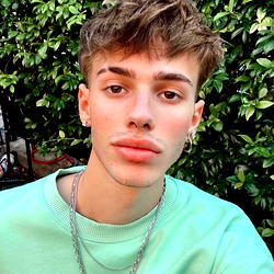 GABRIEL 🪽 photo