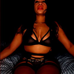 Dirty Husband Roy photo