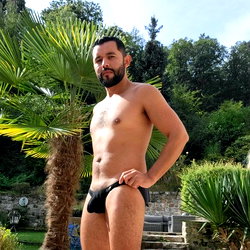 Anton photo