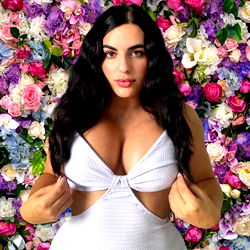 Rosie 🍑‼️ photo