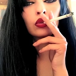 AnaSmoking photo