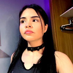 Sophie calsing photo