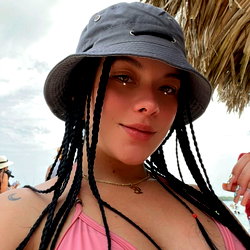 𝗕𝗮𝗯𝘆𝗧𝗮𝗺𝗺𝘆𝗩𝗶𝗽 💦DICKRATING QUEEN 😳 photo