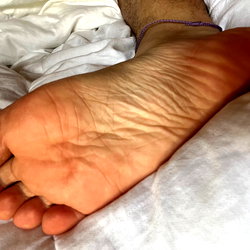 Feetman photo