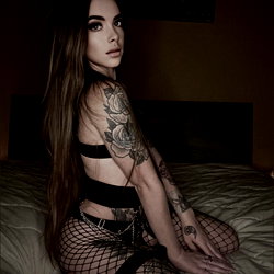 Tatted Chick photo