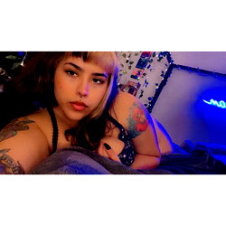 thiccbeana photo