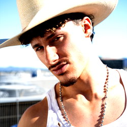 Aaron Adonis photo