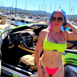 Jade Benidorm photo