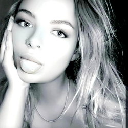 Sophie Sanders💖 photo