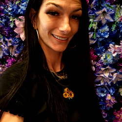 Hailey Nicole photo
