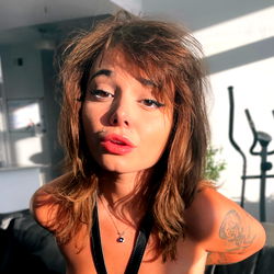 Catarina Petite 🎀 photo