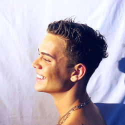 Jona photo