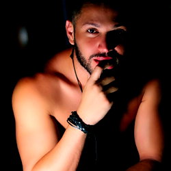 allefcostta photo