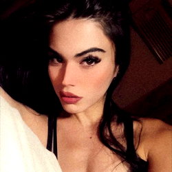 Kylie Rouge photo