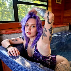 MythicMaggie - Onlyfans Profile