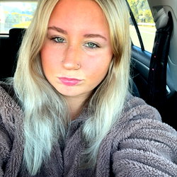 Tahlia photo