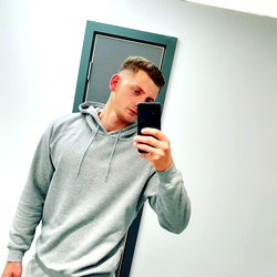 Explore the Exclusive World of Josh0F's OnlyFans Profile