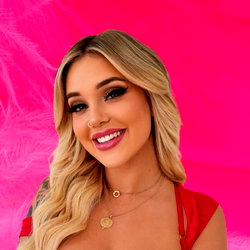 Kali Roses photo