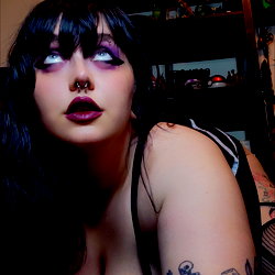Ur fav goth photo