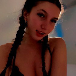 Ellie photo