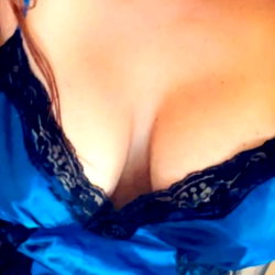 Hotwife_Autumn photo