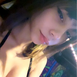 Charlotte Dana - Model Page