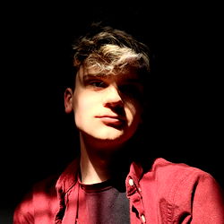 Ryan Snow❄️ photo