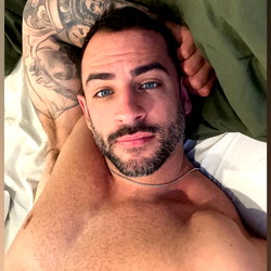 S q u i r r e l D a d d y 🐿️ photo