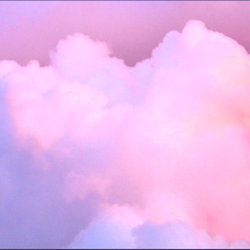 roxy alice 🍒☁️ photo