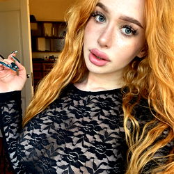 ๐๐ก๐ฅ๐จ๐ ๐๐ข๐ฏ๐ photo