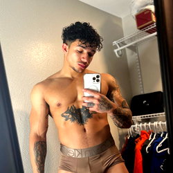 Pr33ttyboyjay photo