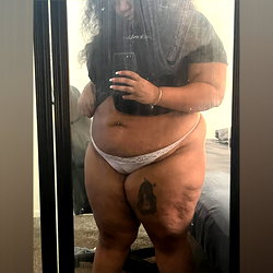 MissPoundzz photo