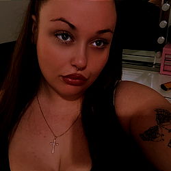 Aitchslilbaddie photo